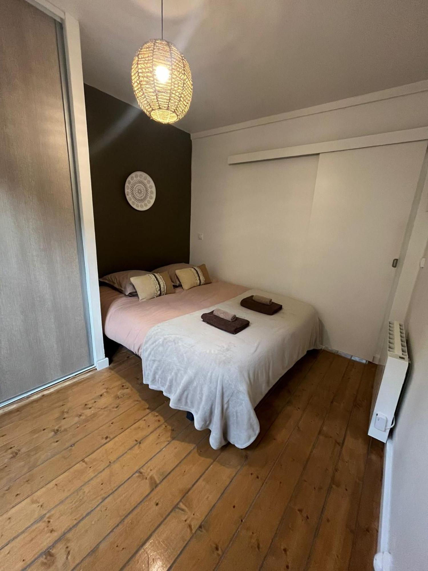 L'Escale Niortaise - Centre-Ville - 10Mn Gare - Wifi - Netflix Quarto foto